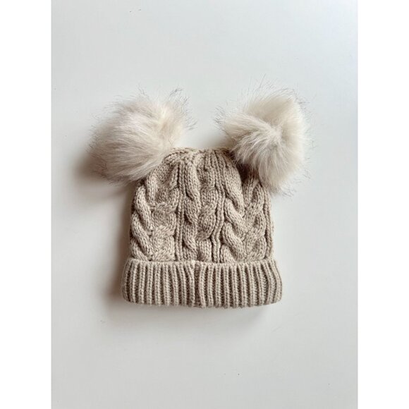 BABY GAP Beige Acrylic Cable Knit Pom Pom Beanie Toque Hat, Toddler Size M/L - Picture 4 of 9
